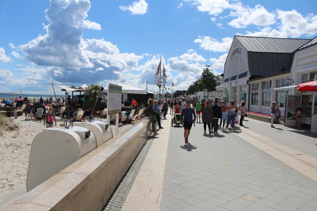 Ferienwohnungen Im Haus Strandburg Groemitz Exterior photo