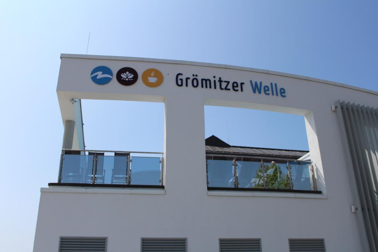 Ferienwohnungen Im Haus Strandburg Groemitz Exterior photo